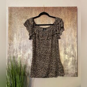 Essentials by Milano Leopard Blouse